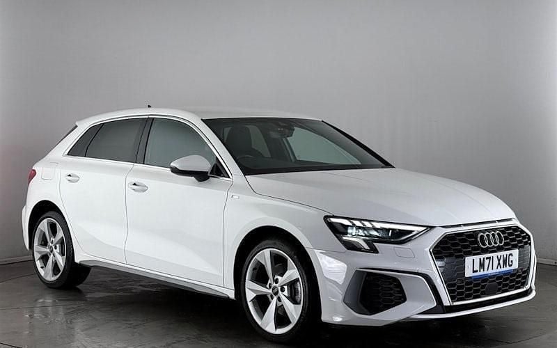 Used Audi A3 Sportback e-tron S-Line 204 HP (150 kW) 2025 Hatchback