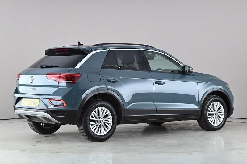 Used VW T-Roc Life 150 HP (110 kW) 2023 Blue SUV