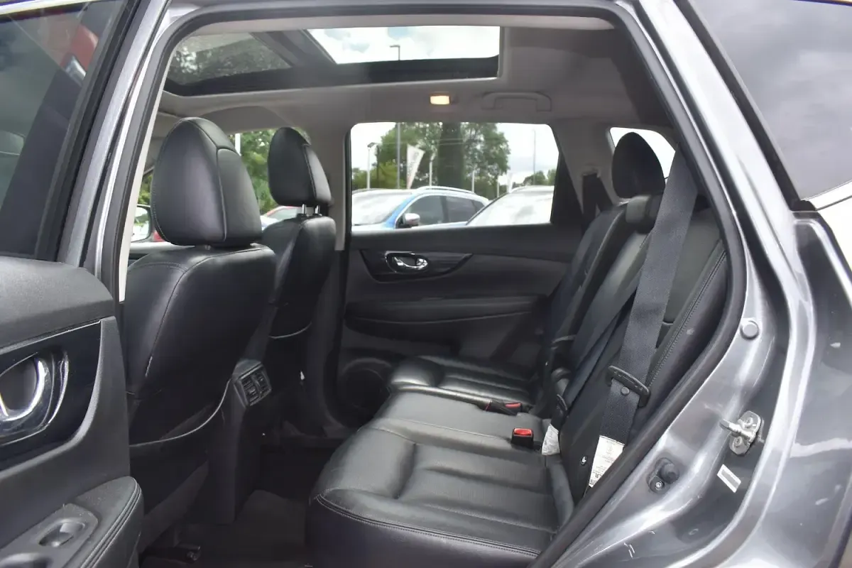 Used Nissan X-Trail Tekna 159 HP (116 kW) 2020 Grey SUV