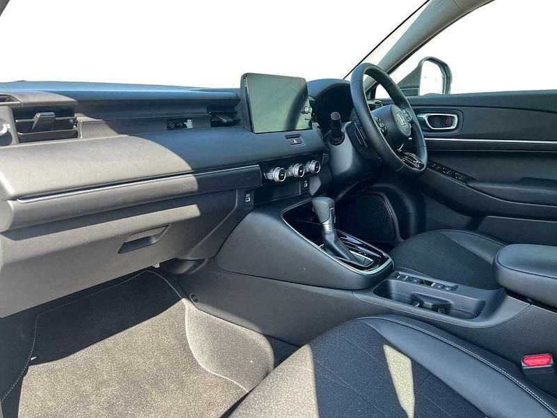 Used Honda HR-V Advance 131 HP (96 kW) 2025 Platinum white SUV