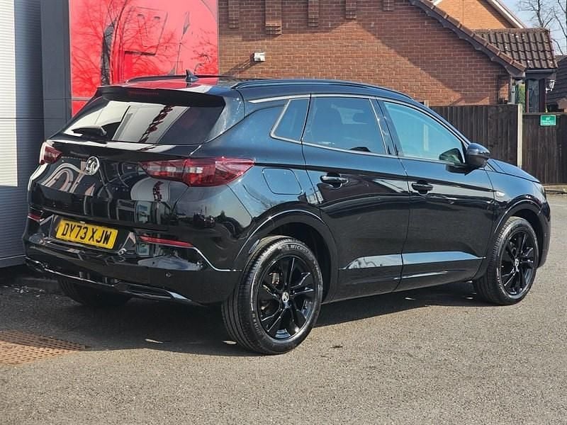 Used Vauxhall Grandland X S 130 HP (95 kW) 2023 Black SUV