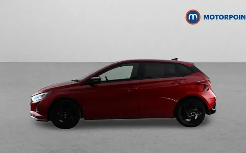 Used Hyundai i20 Blackline 90 HP (66 kW) 2026 Red Hatchback