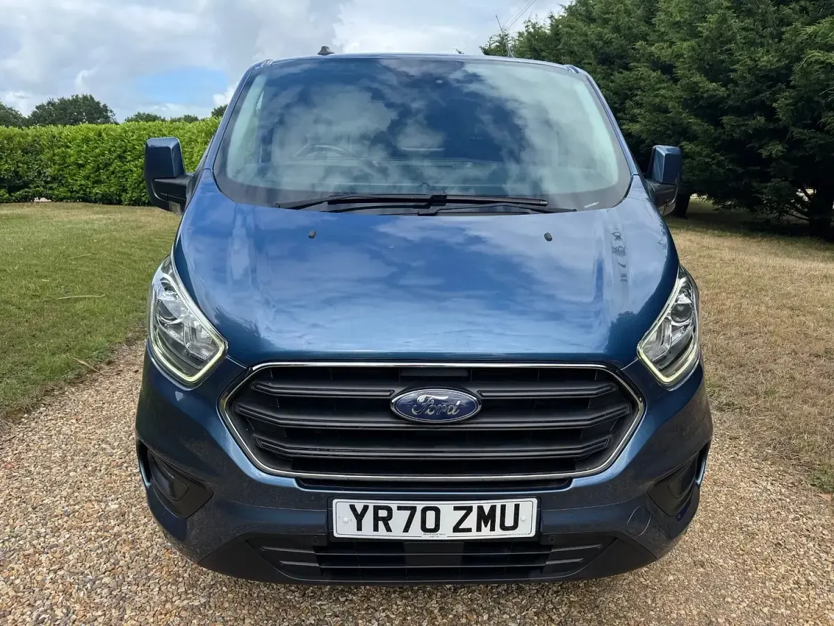 Used Ford Transit Custom Limited 130 HP (95 kW) 2020 Blue Van
