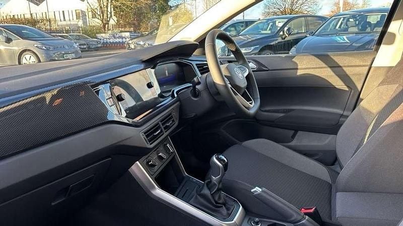New VW Polo Match 95 HP (69 kW) 2025 Black Hatchback