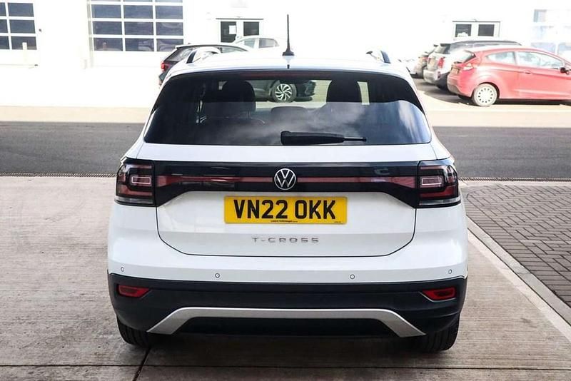 Usado VW T-Cross Black Edition 94 HP (69 kW) 2022 Branco SUV