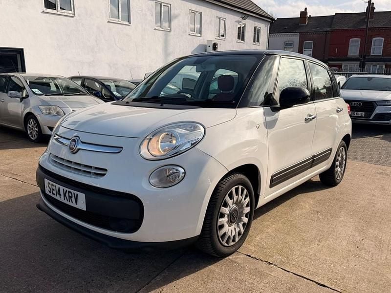 Used Fiat 500L Easy 95 HP (69 kW) 2014 White MPV