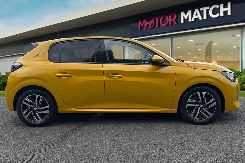 Used Peugeot 208 Allure Premium 2021 Yellow Hatchback