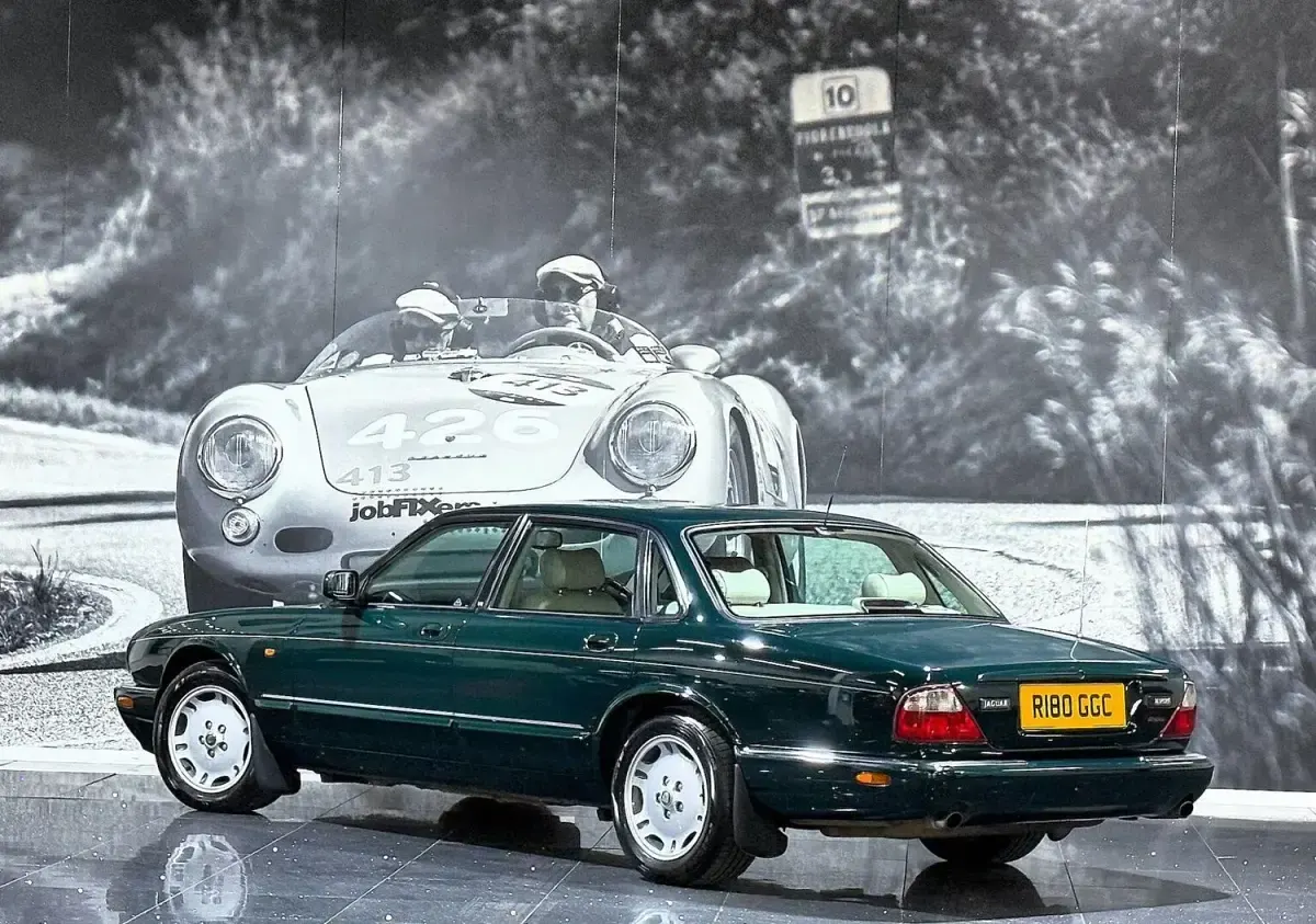 Second-hand Jaguar XJ 1997 Verde Berlinǎ