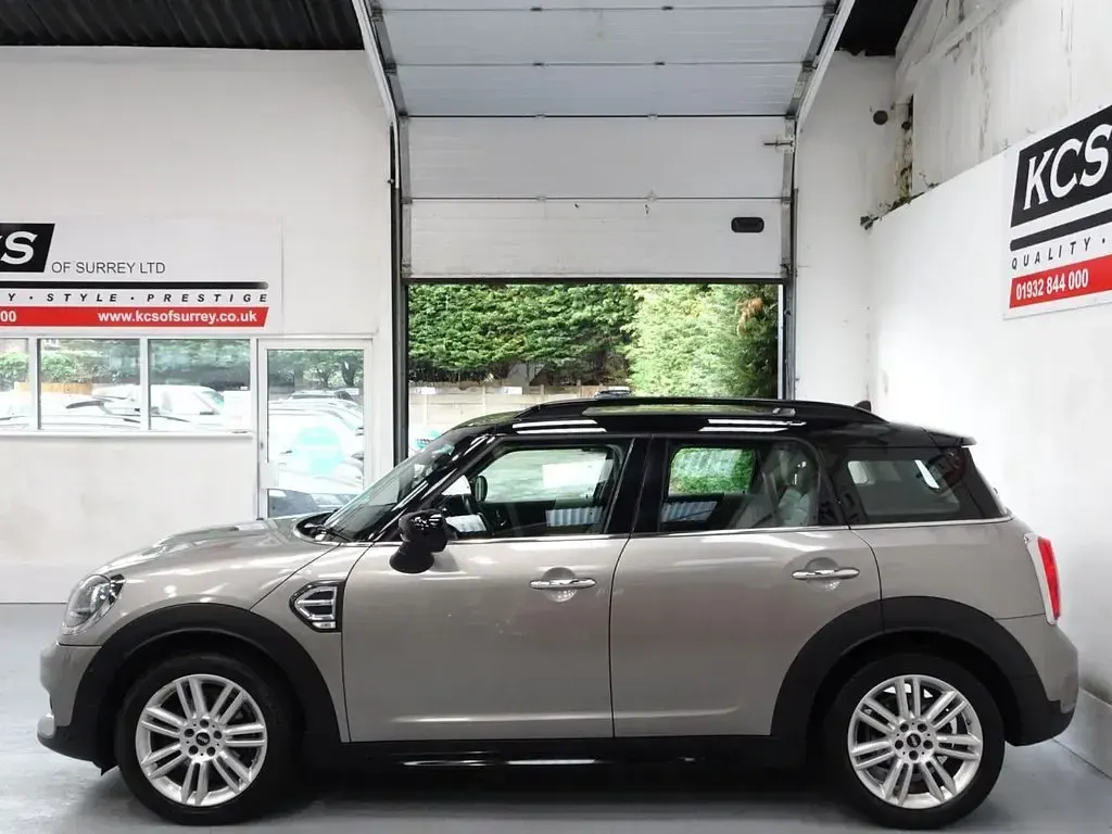 Used Mini Cooper Exclusive 136 HP (100 kW) 2020 Silver Hatchback