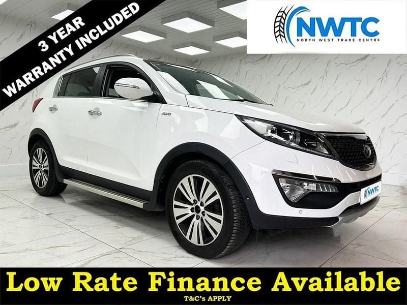 White Used 2014 Kia Sportage 4 SUV | £6,795 (Fair price) - Image 1/4