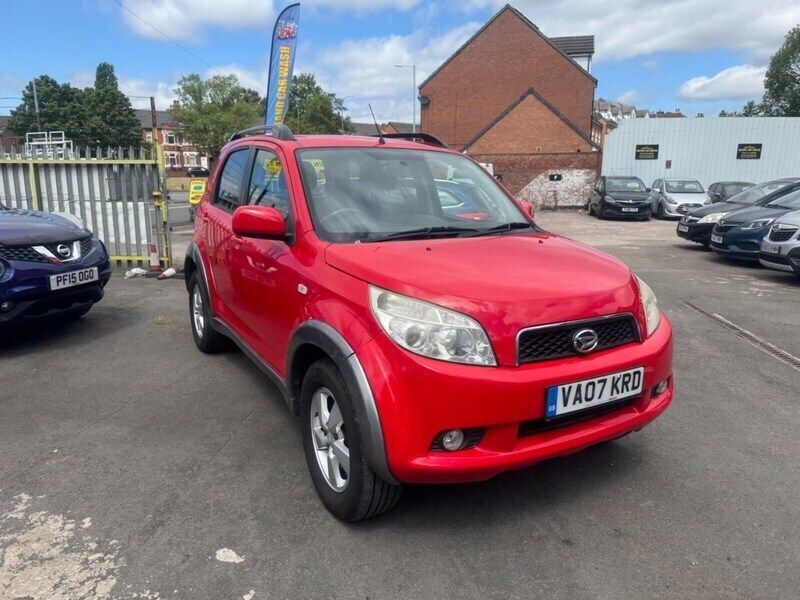 Red Used 2007 Daihatsu Terios SUV | £999 (Fair price) - Image 1/4