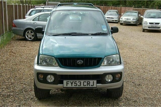Used Daihatsu Terios 85 HP (62 kW) 2003 SUV