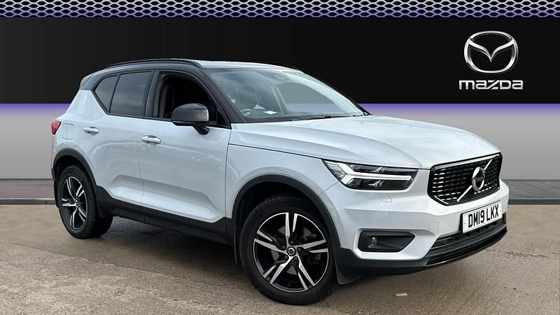 Silver Used 2019 Volvo XC40 R-Design SUV | £20,109 (Good price) - Image 1/4