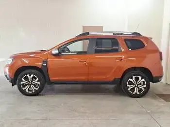 Used Dacia Duster Prestige 130 HP (95 kW) 2022 Orange SUV