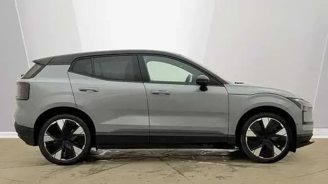 Used Volvo EX30 Performance 310 kW (422 HP) 2025 SUV