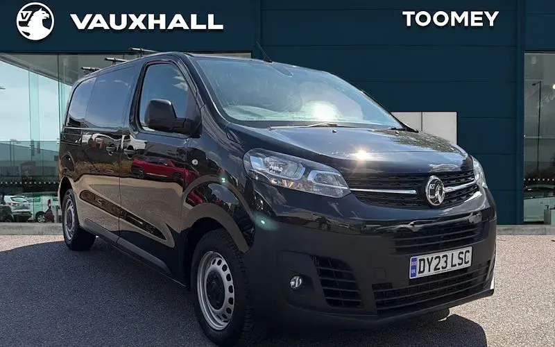 Used Vauxhall Vivaro S 101 HP (74 kW) 2023 MPV