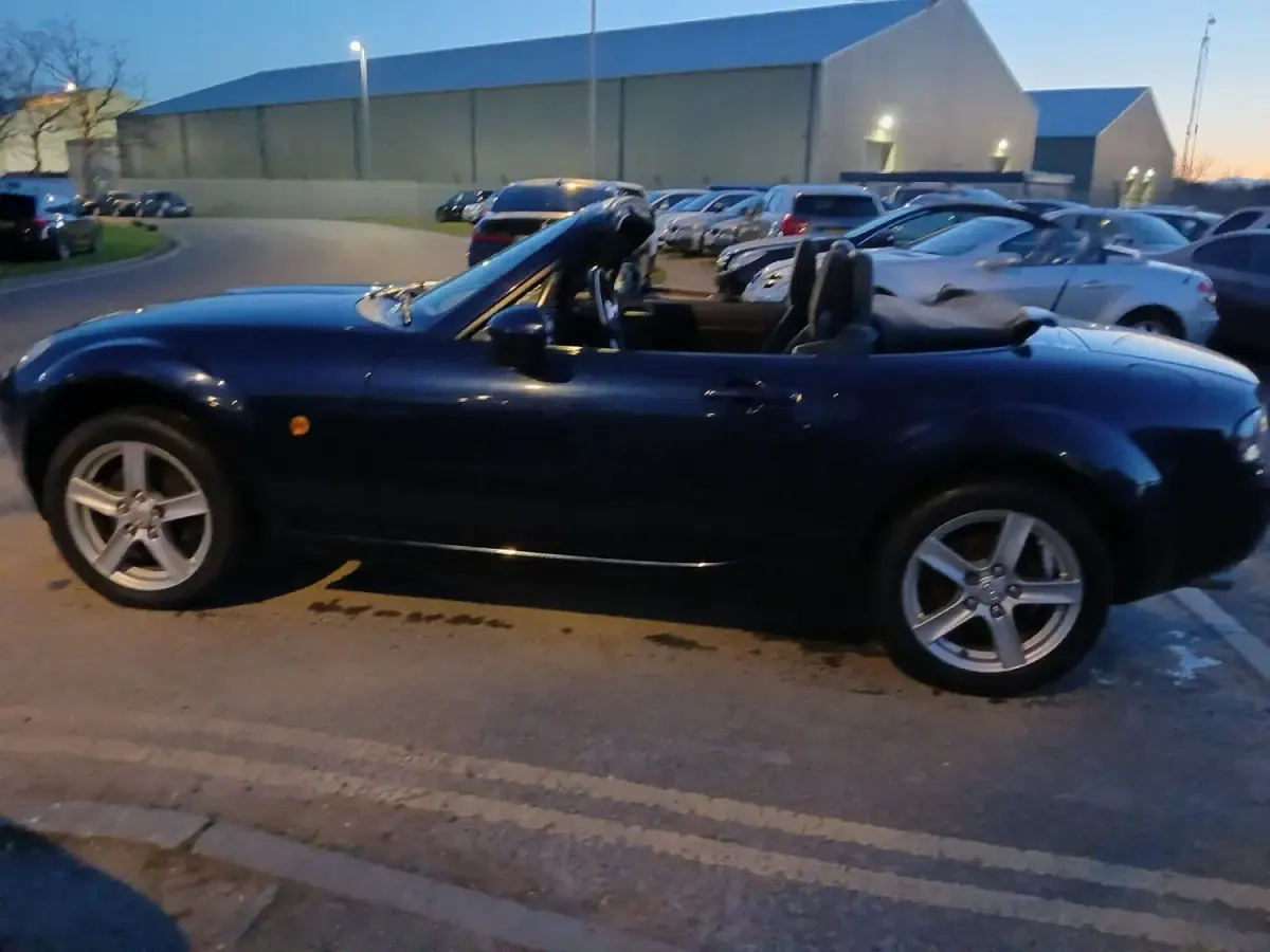 Used Mazda MX5 126 HP (92 kW) 2007 Blue Cabriolet