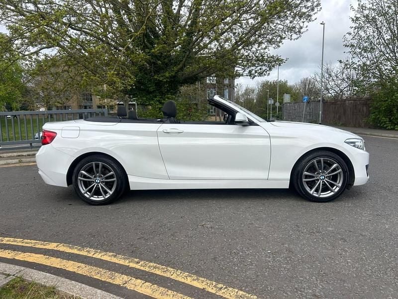 Usado BMW 218 Sport Line 2018 Blanco Descapotable