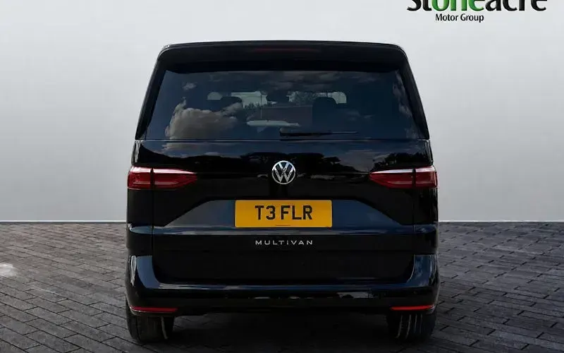Used VW Multivan Life 150 HP (110 kW) 2025 Black MPV