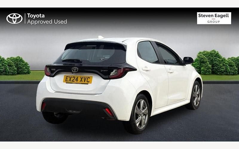 Used Toyota Yaris Hybrid 116 HP (85 kW) 2025 Hatchback