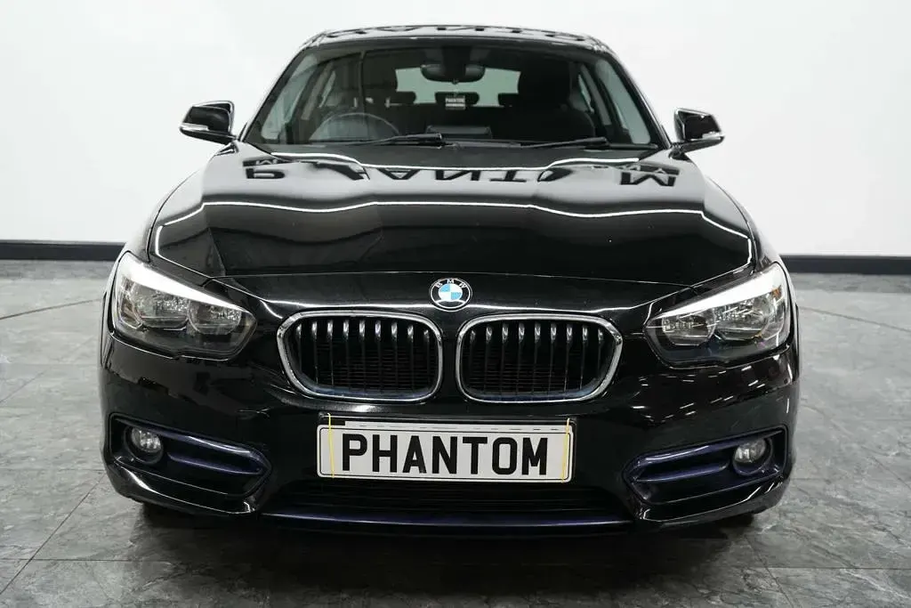 Used BMW 118 Sport Line 136 HP (100 kW) 2017 Black Hatchback