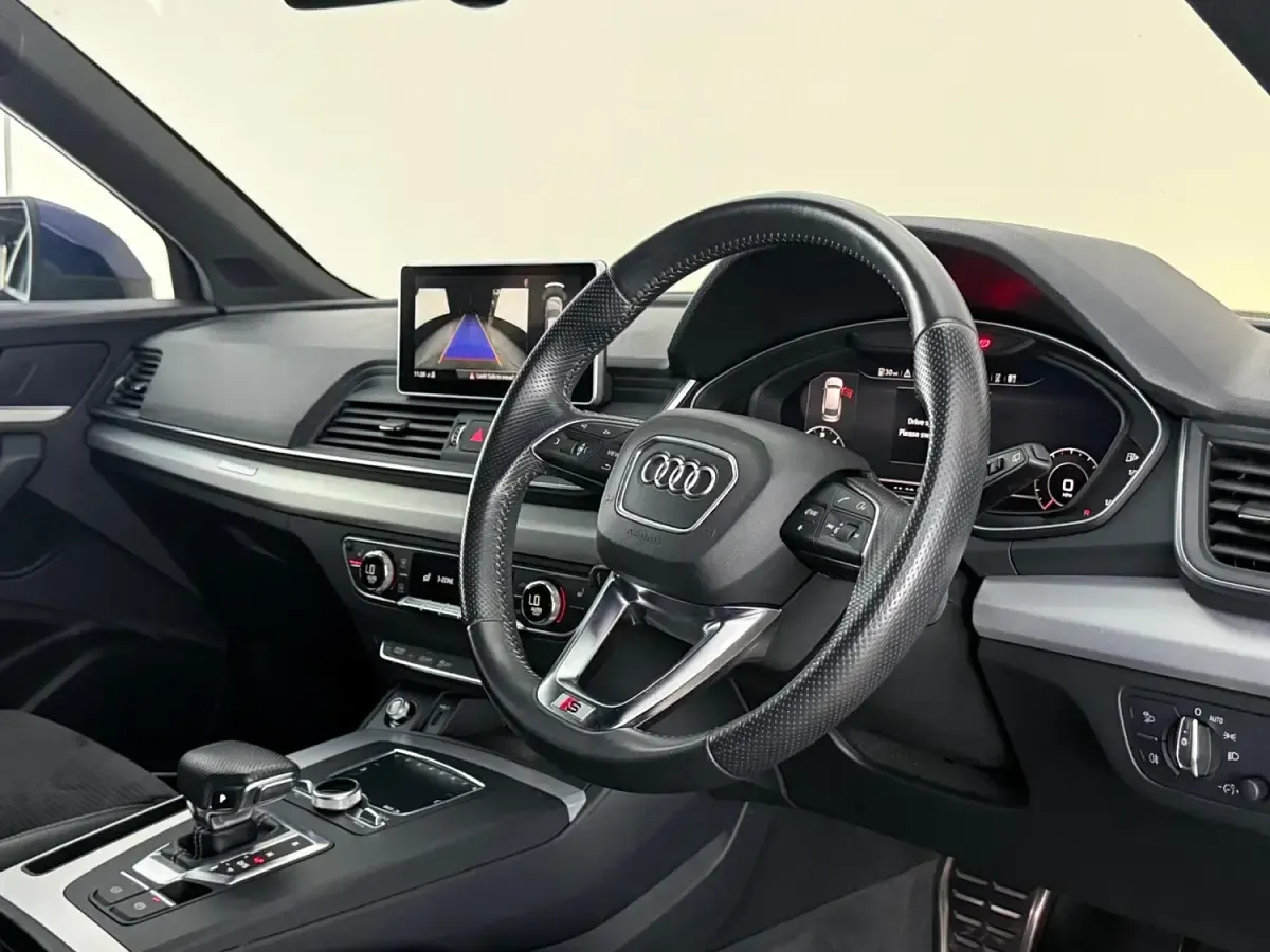 Used Audi Q5 S-Line 2018 Blue SUV