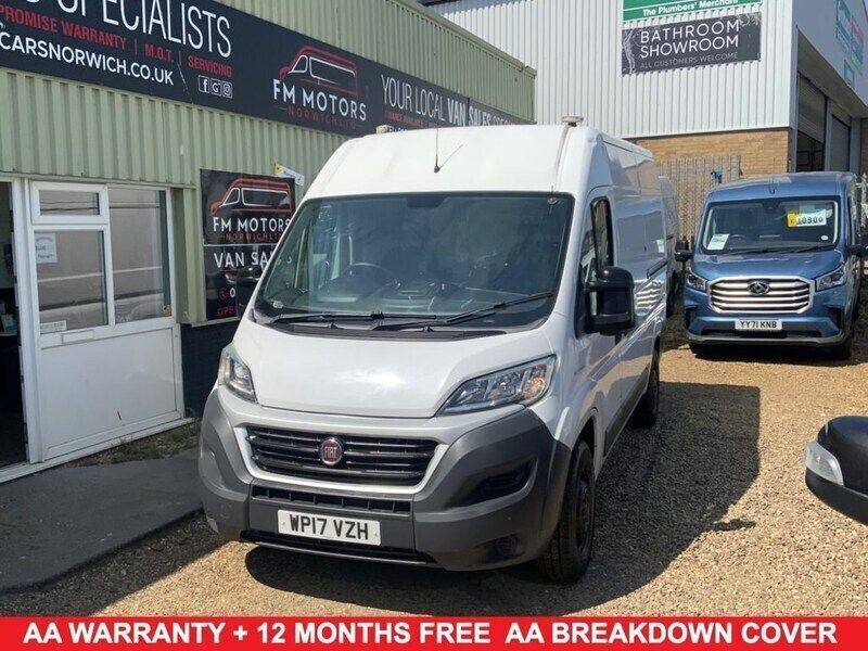 White Used 2017 Fiat Ducato S Van | £7,900 (Fair price) - Image 1/2