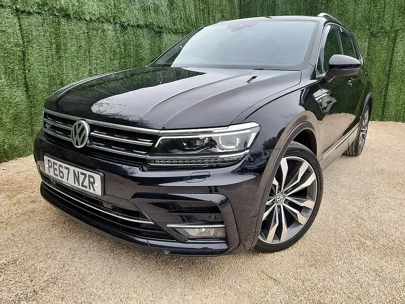 Used VW Tiguan R-line 150 HP (110 kW) 2017 Black SUV