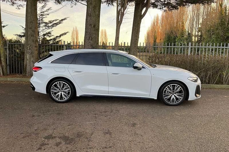 Used Audi A5 Comfort 204 HP (150 kW) 2025 Arkona white Coupe