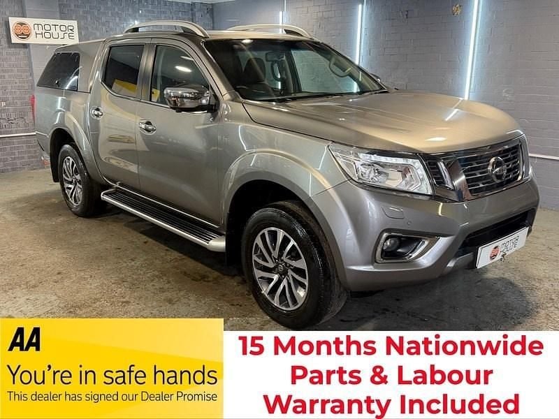 Used Nissan Navara Tekna 2016 Grey Pickup