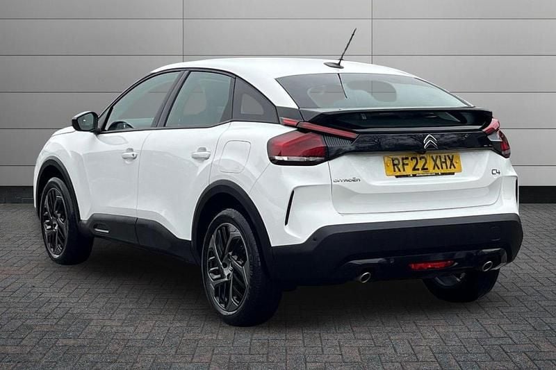Used Citroën C4 PureTech 131 HP (96 kW) 2022 White Hatchback