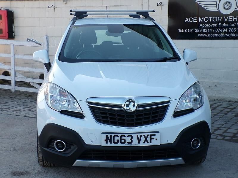 Używany Vauxhall Mokka 130 KM (95 kW) 2014 Biały SUV