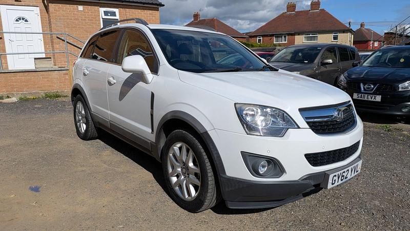 Used Vauxhall Antara 2012 White SUV