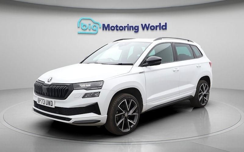 Used Skoda Karoq SportLine 150 HP (110 kW) 2023 White SUV