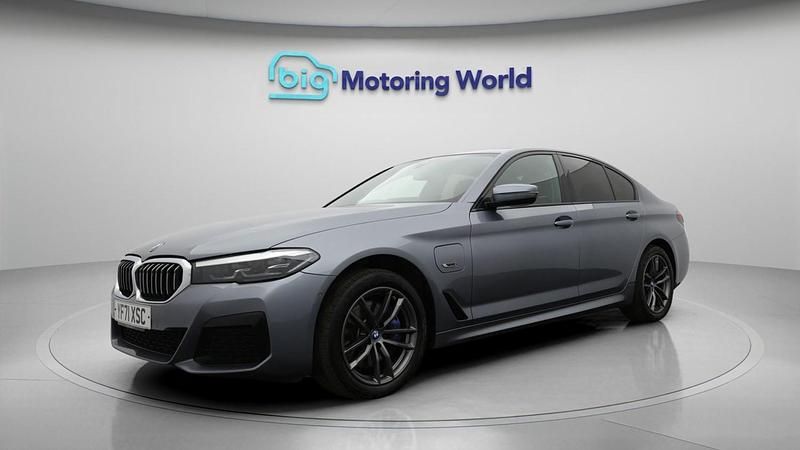 Used BMW 530e M Sport 292 HP (214 kW) 2021 Blue Sedan