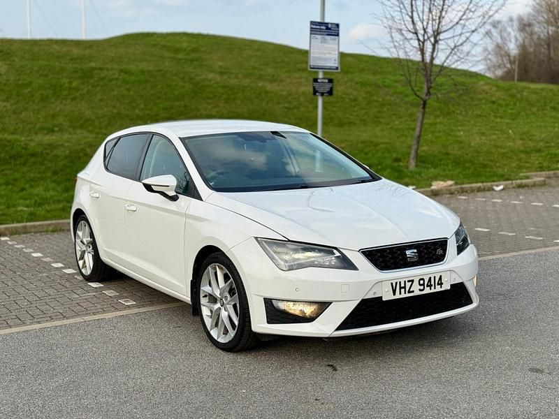 Used Seat Leon FR 2018 White Hatchback