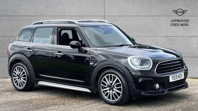 Black Used 2019 Mini Cooper Countryman Sport SUV | £17,199 (Fair price) - Image 1/4