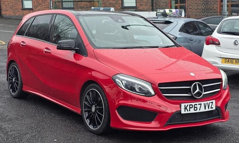 Used Mercedes B200 AMG Line Premium Plus 2017 Red MPV