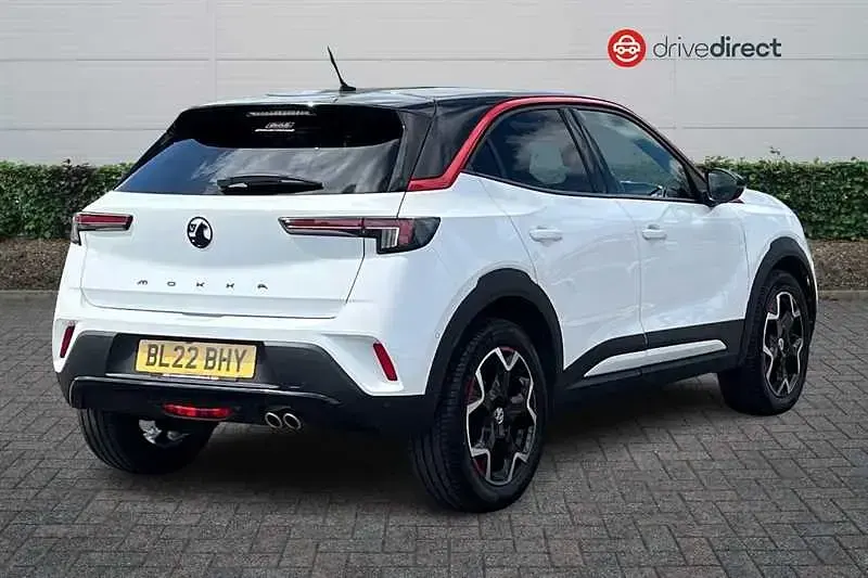 Used Vauxhall Mokka SRi 130 HP (95 kW) 2022 White SUV