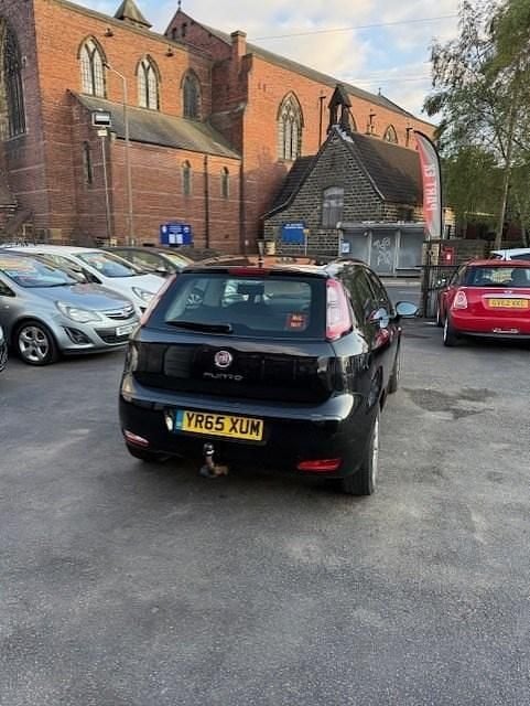 Image 4/4