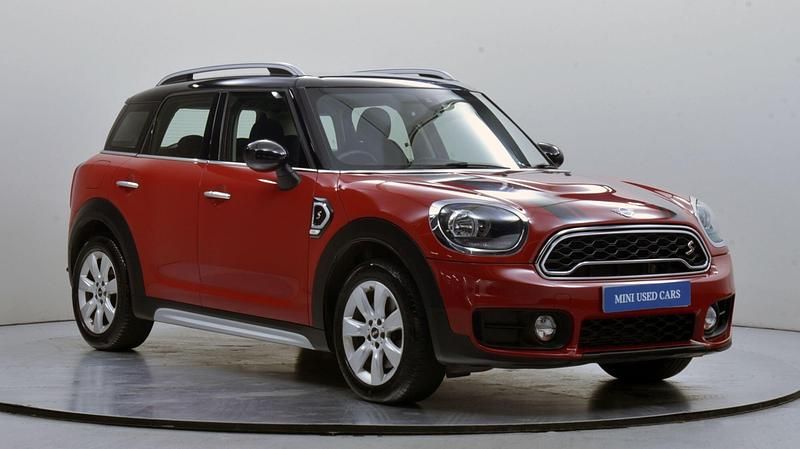 Red Used 2018 Mini Cooper S Countryman Classic SUV | £16,495 (Good price) - Image 1/4