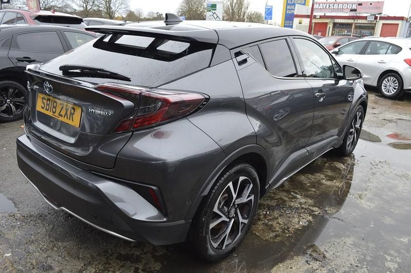 Used Toyota C-HR 122 HP (89 kW) 2018 Grey SUV