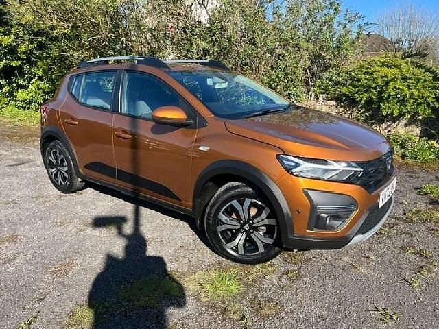 Used Dacia Sandero Prestige 100 HP (73 kW) 2022 Orange Hatchback