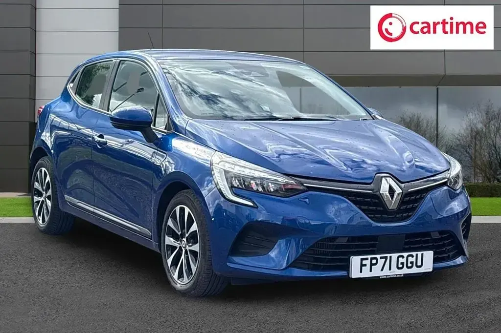 Used Renault Clio Iconic 90 HP (66 kW) 2021 Hatchback