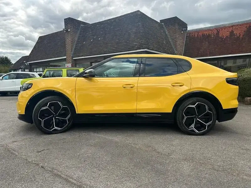 Usado Ford Capri Premium 250 kW (340 CV) 2024 Amarillo SUV