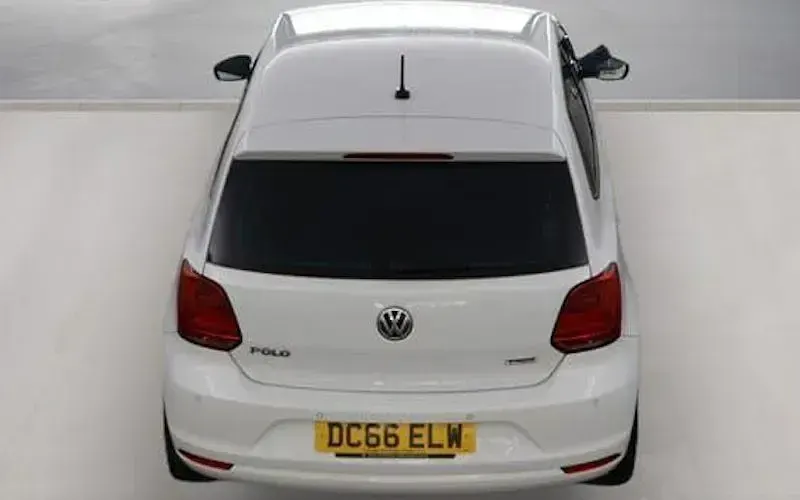 Used VW Polo Match 60 HP (44 kW) 2016 White Hatchback