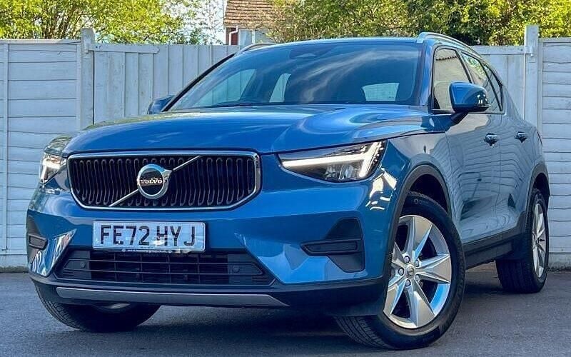Usado Volvo XC40 Core 163 HP (119 kW) 2026 SUV
