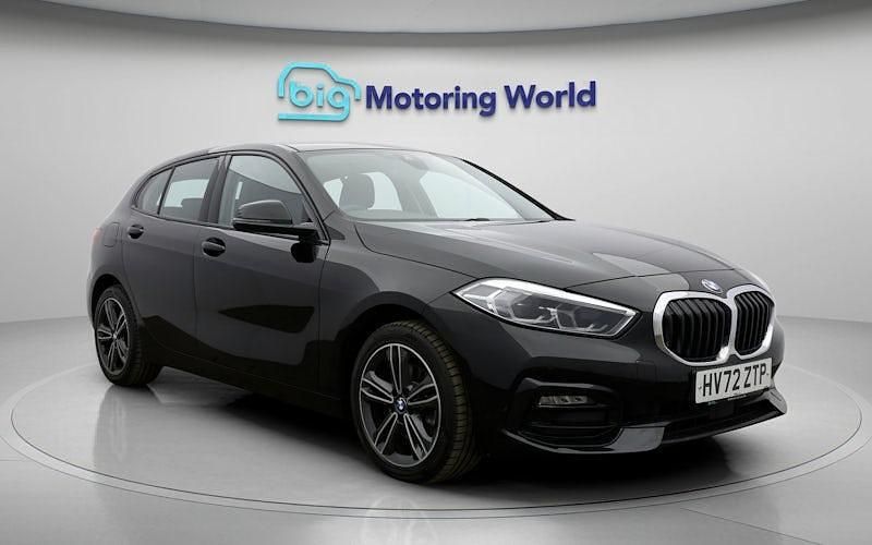 Used BMW 118 Sport Line 150 HP (110 kW) 2022 Hatchback