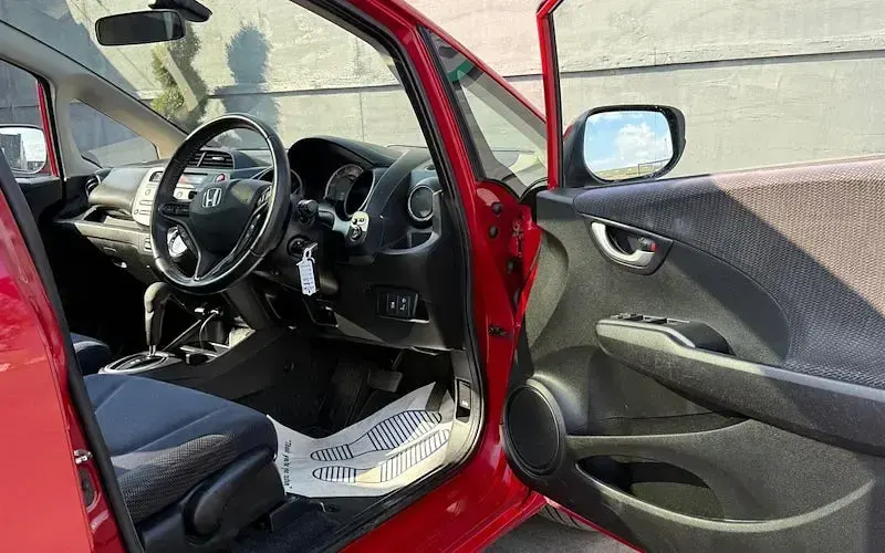 Used Honda Jazz EX 99 HP (72 kW) 2013 Red Hatchback