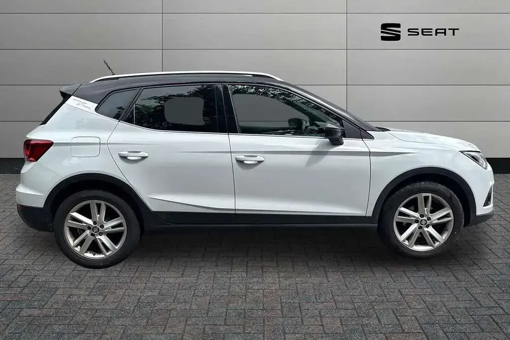 Used Seat Arona FR 150 HP (110 kW) 2020 White SUV